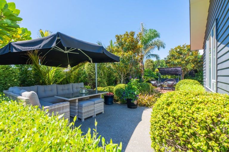 Photo of property in 8 Petrel Close, Paraparaumu Beach, Paraparaumu, 5032