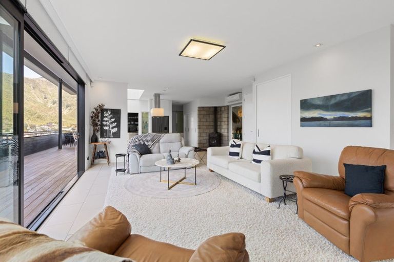 Photo of property in 23 Marina Drive, Waikawa, Picton, 7220