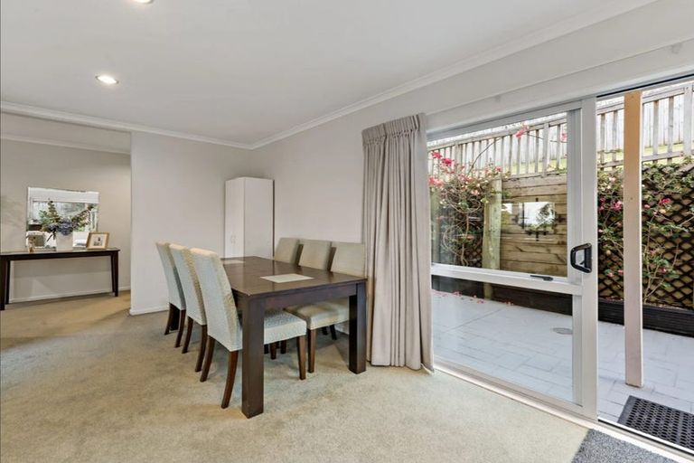 Photo of property in 16 Coral Court, Gulf Harbour, Whangaparaoa, 0930