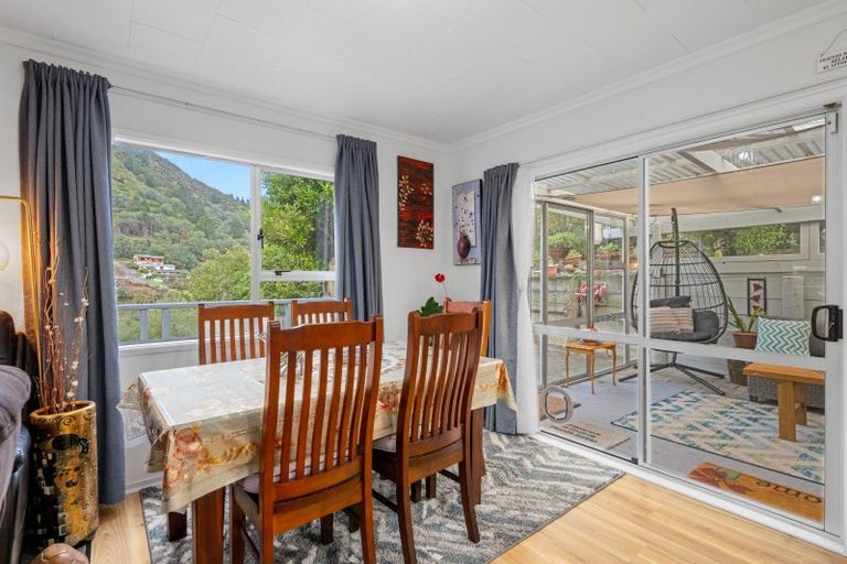 Photo of property in 45 Dorset Street, Picton, 7220