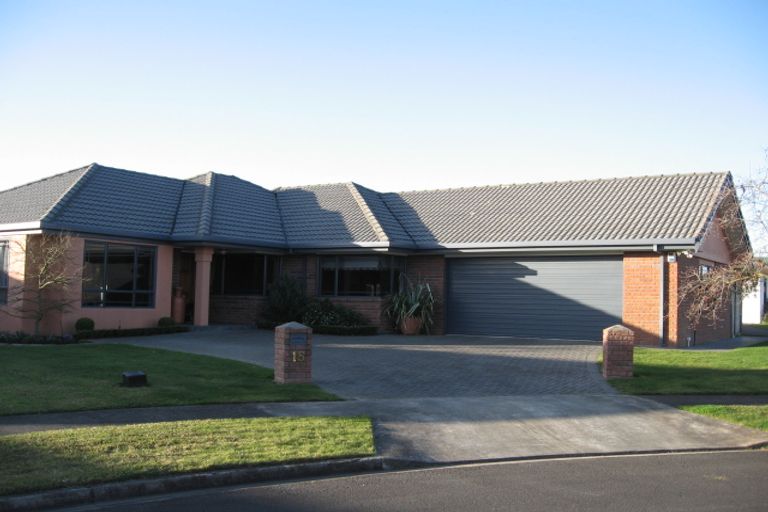Photo of property in 15 Kingsford Mews, Hamilton East, Hamilton, 3216