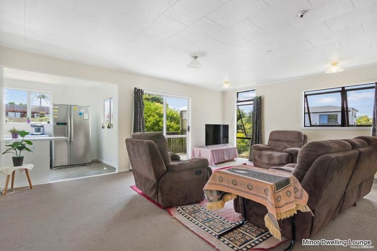 Photo of property in 75 Fruitvale Road, New Lynn, Auckland, 0600