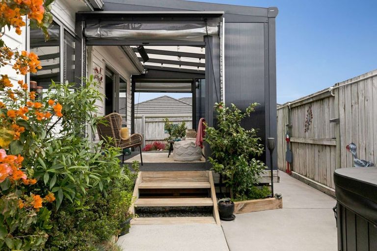 Photo of property in 113/11 Kamahi Crescent, Papamoa Beach, Papamoa, 3118