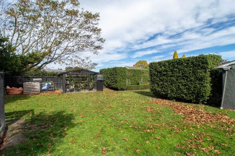 Photo of property in 15 Moreland Avenue, Papanui, Christchurch, 8053