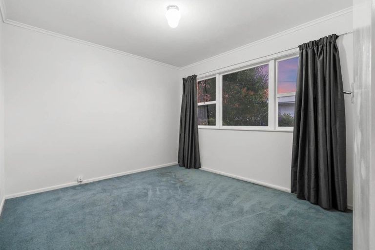 Photo of property in 2/10 Mahon Place, Papatoetoe, Auckland, 2025