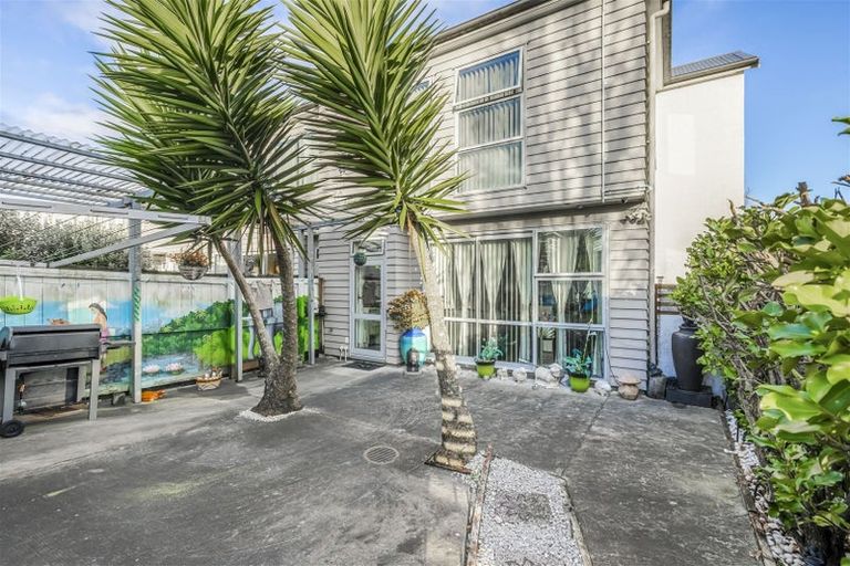 Photo of property in 30 Kuaka Drive, Takanini, 2112