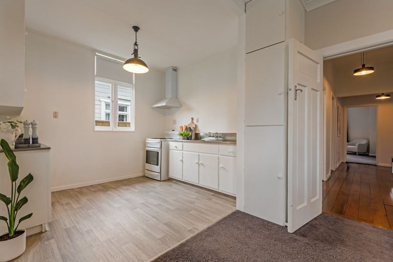 Photo of property in 6 Keith Street, Roslyn, Palmerston North, 4414