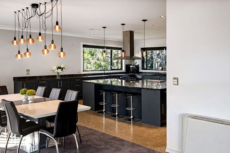 Photo of property in 6 Ryalls Way, Lake Hawea, Wanaka, 9382
