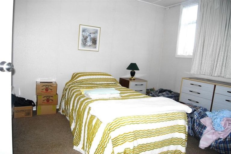 Photo of property in 490 Swanson Road, Ranui, Auckland, 0612