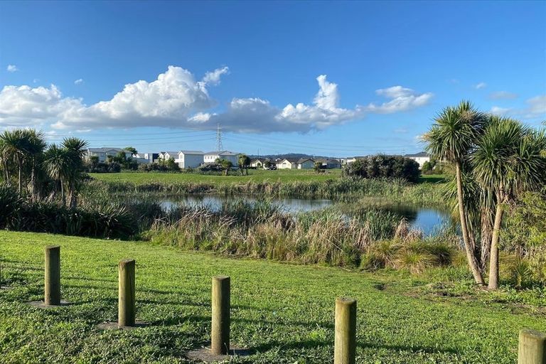 Photo of property in 41a Soaring Bird Drive, Takanini, 2112