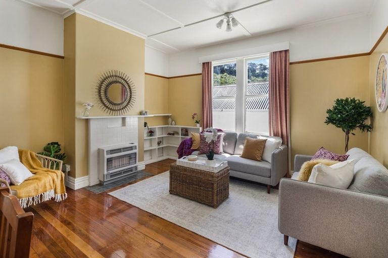Photo of property in 19 Hinau Road, Hataitai, Wellington, 6021