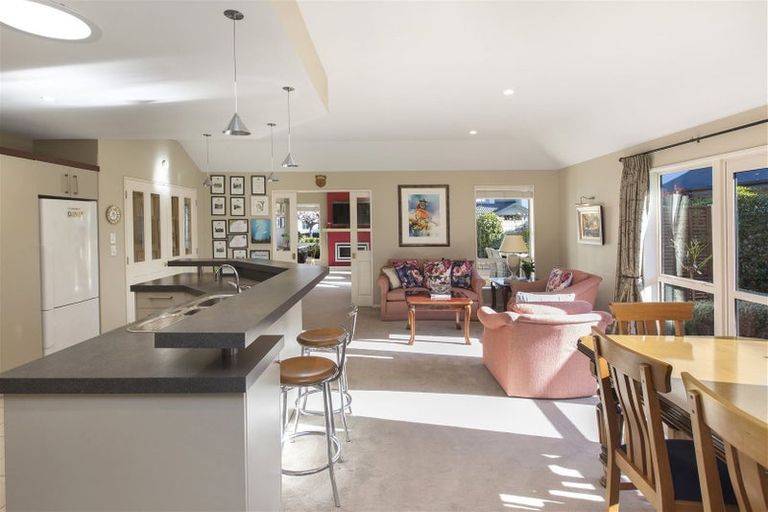 Photo of property in 18 Watermill Boulevard, Northwood, Christchurch, 8051