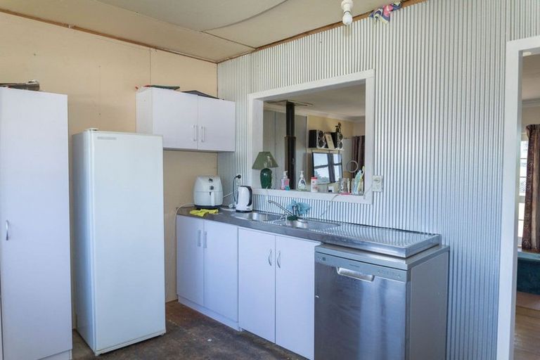 Photo of property in 15 Mathew Street, Dannevirke, 4930