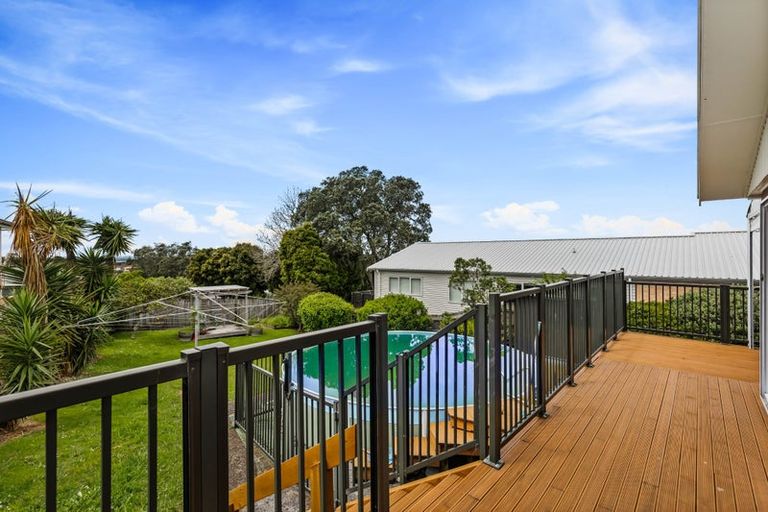 Photo of property in 199 Don Buck Road, Massey, Auckland, 0614