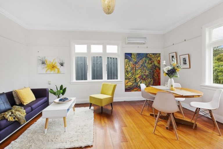 Photo of property in 28 Standen Street, Karori, Wellington, 6012