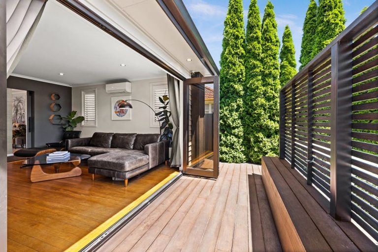 Photo of property in 303 Pakowhai Road, Frimley, Hastings, 4120