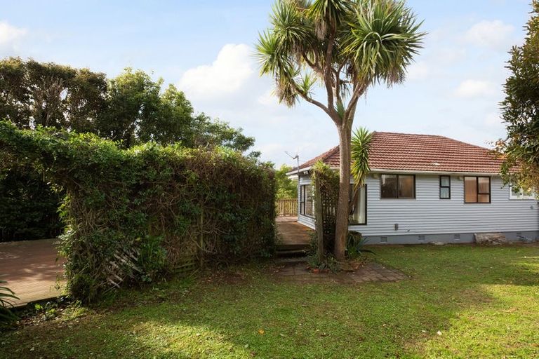 Photo of property in 15 Chew Place, Ranui, Porirua, 5024