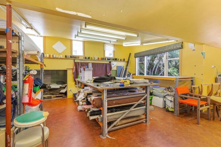 Photo of property in 70a Constable Street, Newtown, Wellington, 6021