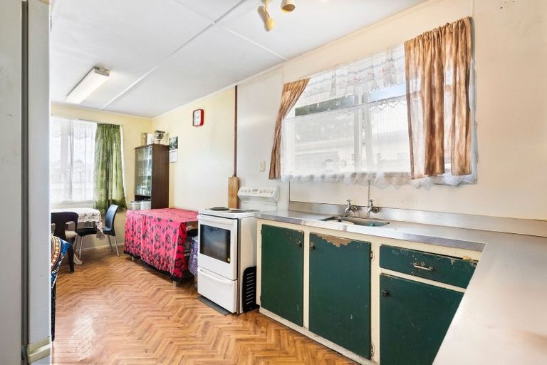 Photo of property in 5 Maitland Place, Favona, Auckland, 2024