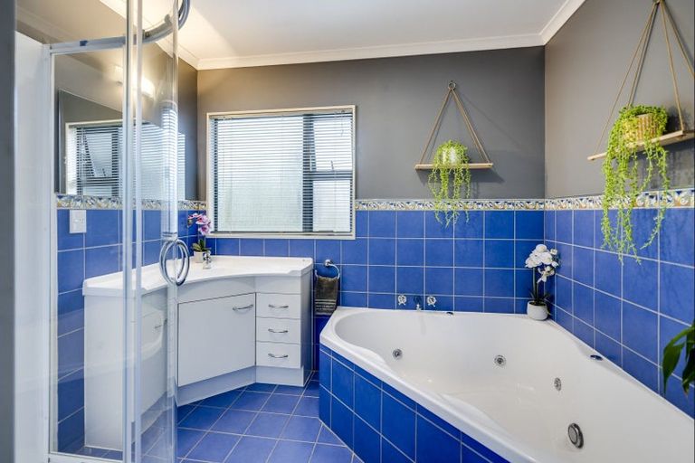 Photo of property in 27 King Street, Taradale, Napier, 4112