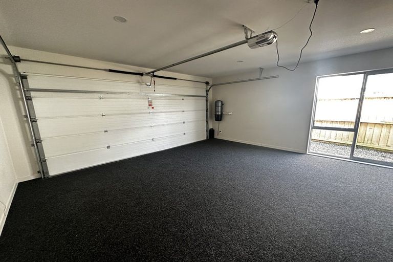 Photo of property in 21 Maka Terrace, Orewa, 0931