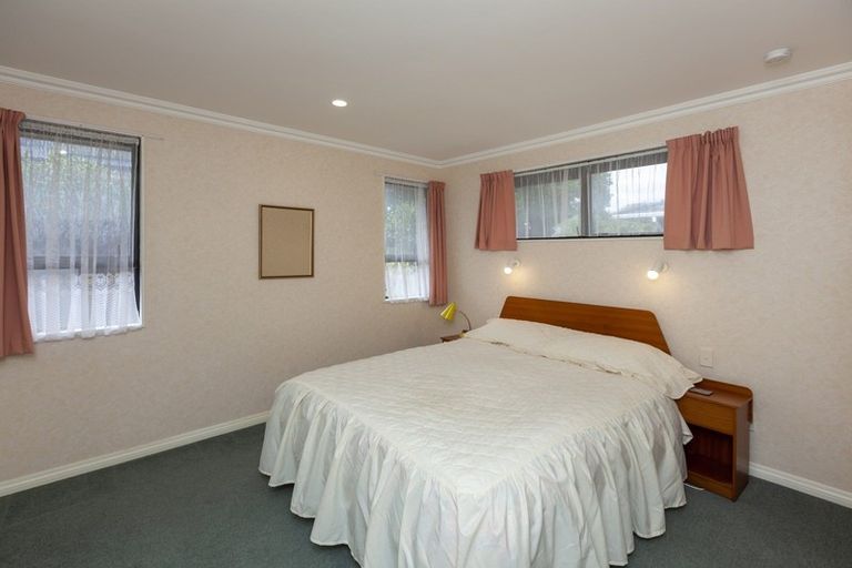 Photo of property in 74 Eatwell Avenue, Paraparaumu Beach, Paraparaumu, 5032