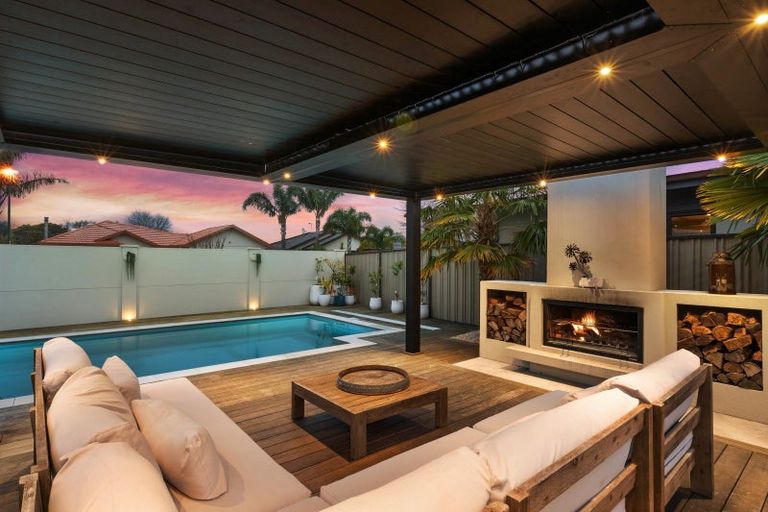 Photo of property in 29 Pinotage Drive, Greenmeadows, Napier, 4112