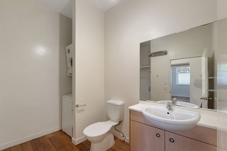 Photo of property in 1/30 Hanson Street, Mount Cook, Wellington, 6021