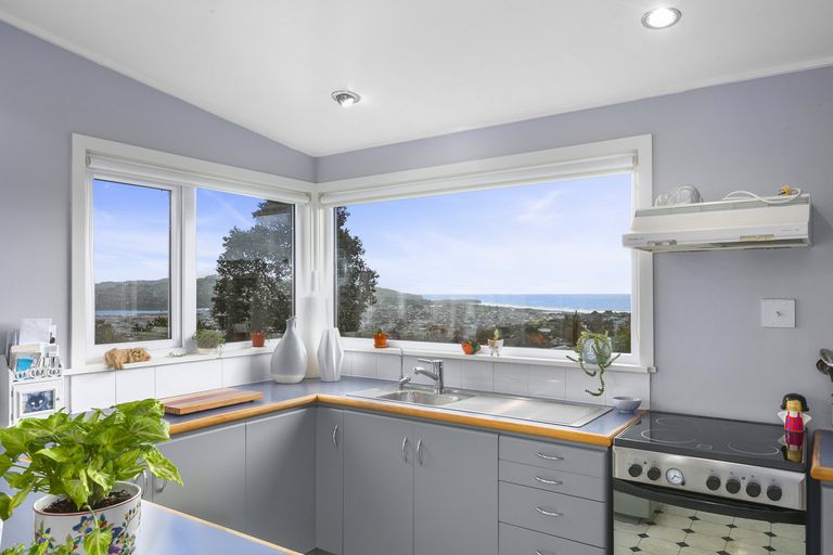 Photo of property in 15 Nottingham Crescent, Calton Hill, Dunedin, 9012