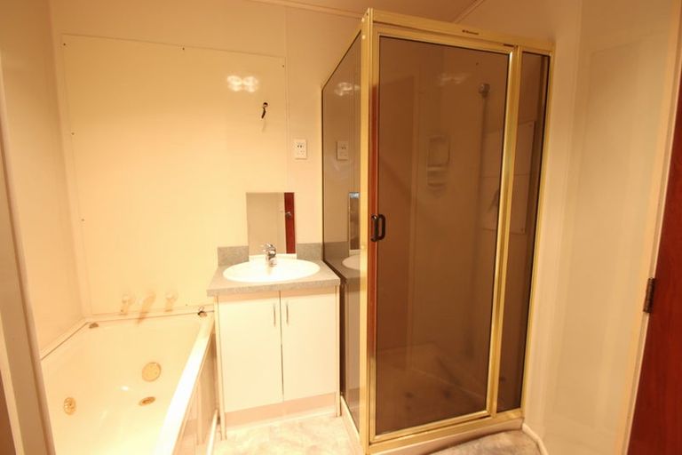 Photo of property in 9 Swansea Road, Stratford, 4332