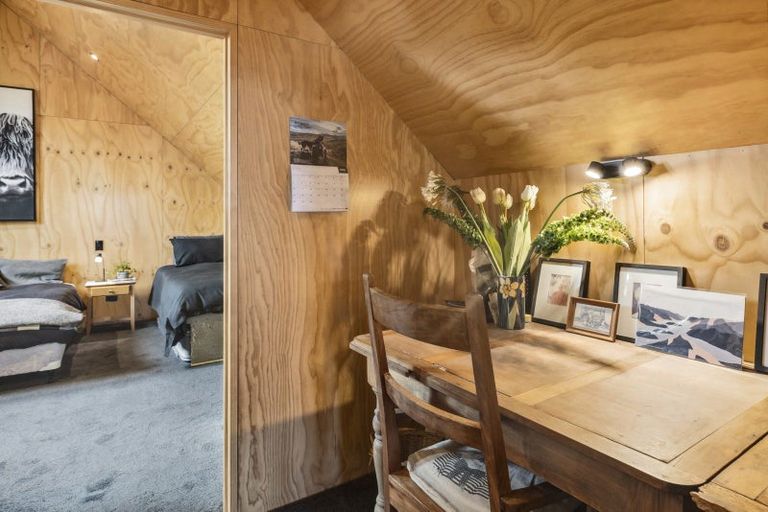 Photo of property in 4 Highfield Ridge, Wanaka, 9305