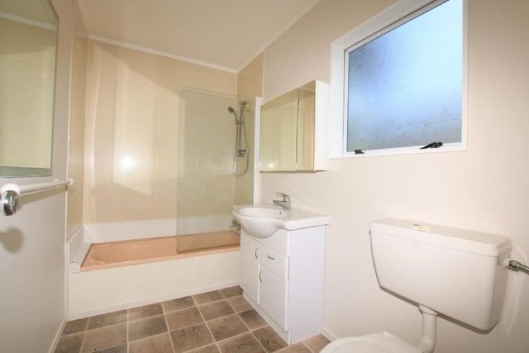 Photo of property in 1/117 Rosier Road, Glen Eden, Auckland, 0602