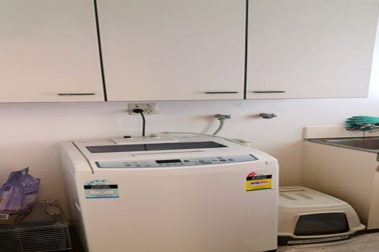 Photo of property in 14 Glen Alton Avenue, Paparangi, Wellington, 6037