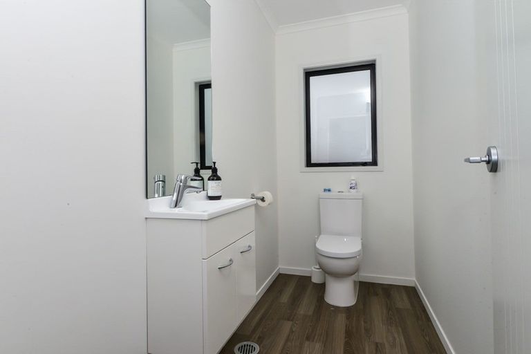 Photo of property in 19u3 Dowding Street, Melville, Hamilton, 3206