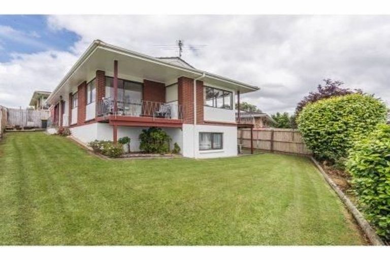 Photo of property in 75a/2 West Coast Road, Glen Eden, Auckland, 0602