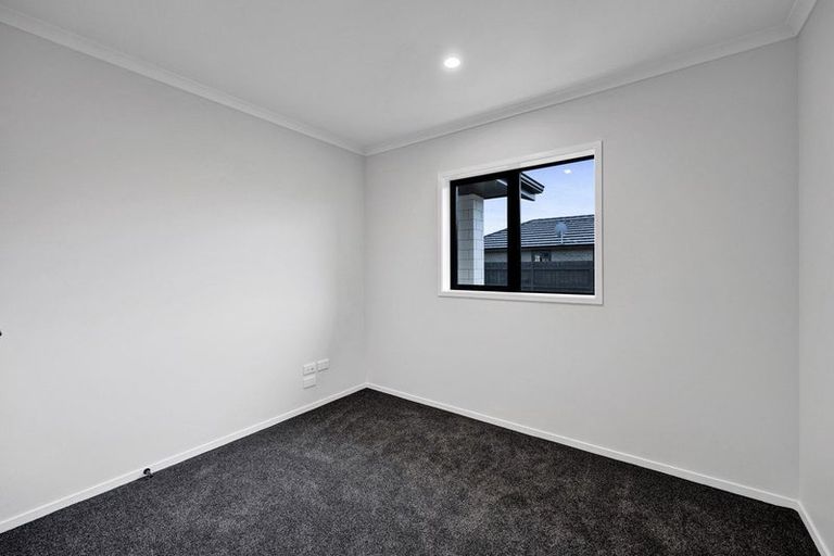 Photo of property in 30a Hunter Street, Hawera, 4610