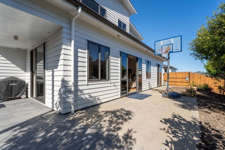 Photo of property in 26 Mauldeth Terrace, Churton Park, Wellington, 6037