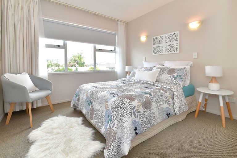 Photo of property in 4/416 Hibiscus Coast Highway, Orewa, 0931