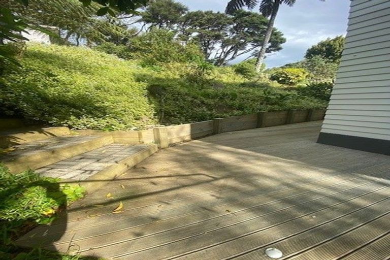 Photo of property in 24 Ngaumatau Road, Point Howard, Lower Hutt, 5013