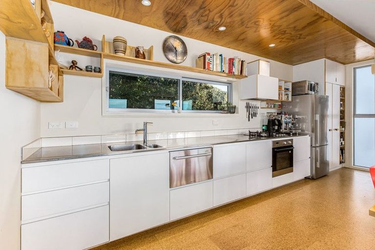 Photo of property in 67a Sidlaw Street, Strathmore Park, Wellington, 6022