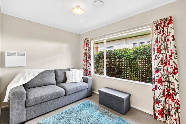 Photo of property in 2/9 Marsden Road, Stoke, Nelson, 7011