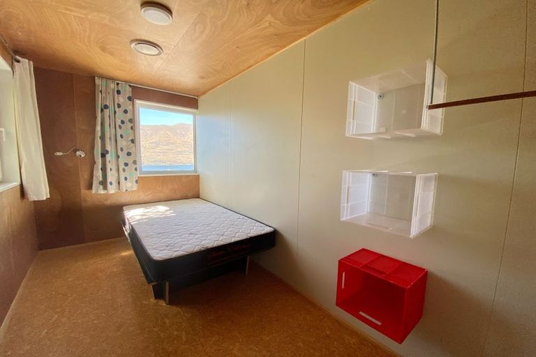 Photo of property in 9 Cameron Place, Fernhill, Queenstown, 9300