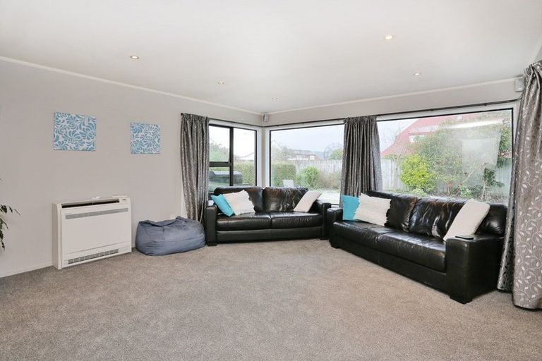 Photo of property in 20 Turnbull Street, Rosedale, Invercargill, 9810