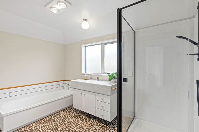 Photo of property in 2/73 Vagues Road, Northcote, Christchurch, 8052