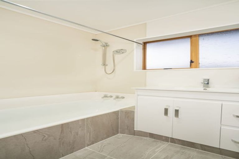 Photo of property in 3/14 Menary Street, Papakura, 2110