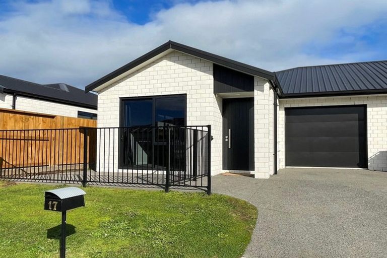 Photo of property in 17 Matuku Place, Katikati, 3178