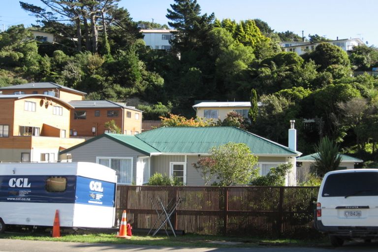 Photo of property in 159 Newlands Road, Newlands, Wellington, 6037