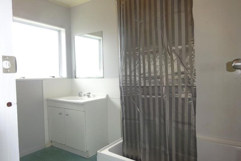 Photo of property in 11b Kilkee Terrace, Flaxmere, Hastings, 4120