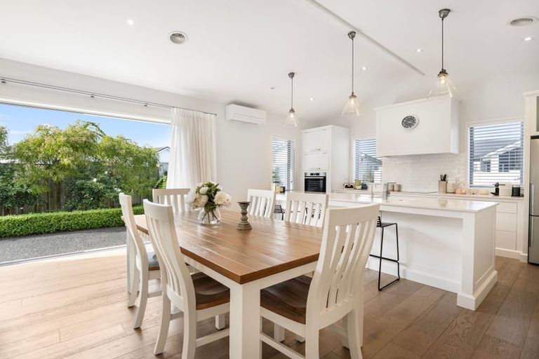 Photo of property in 1 Astelia Lane, Papamoa Beach, Papamoa, 3118