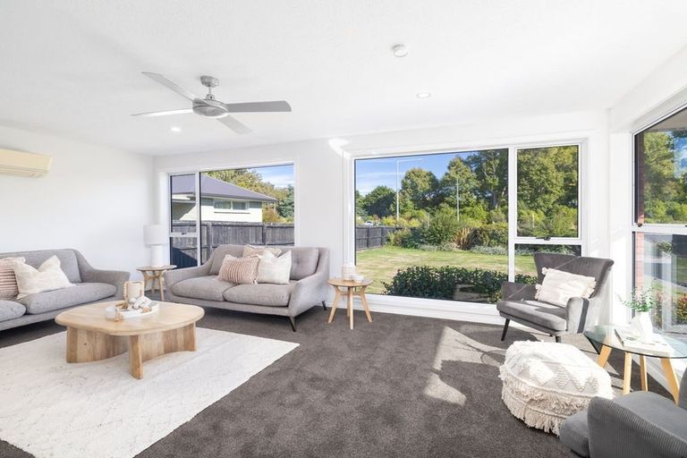 Photo of property in 235 Johns Road, Northwood, Christchurch, 8051